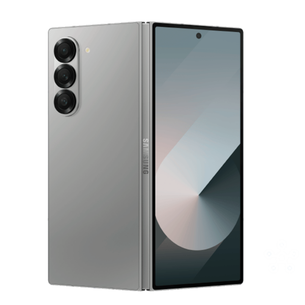 Samsung Z Fold 6 gris semi abierto de dorso (formato celular)